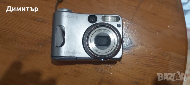 Sony Cyber-Shot DSC-S80 4.1MP Digital Camera, снимка 4 - Фотоапарати - 54767264