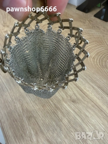Антична чанта/чанта с фина мрежеста верижка Gate-top mesh purse или Accordion-top purse, снимка 7 - Други ценни предмети - 55143164