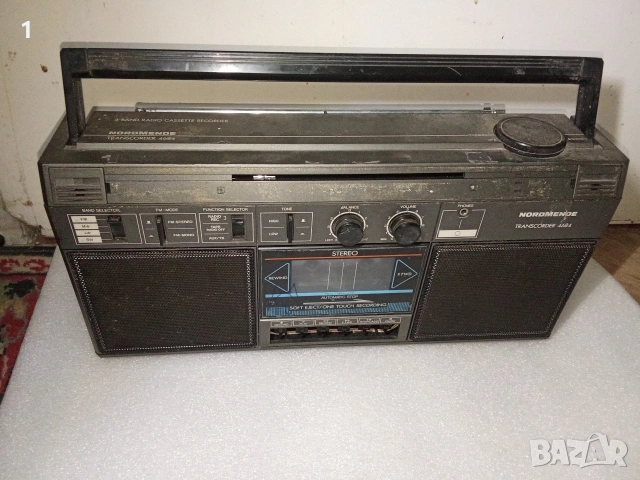 Радиокасетофон Nordmende , снимка 5 - Радиокасетофони, транзистори - 54328566