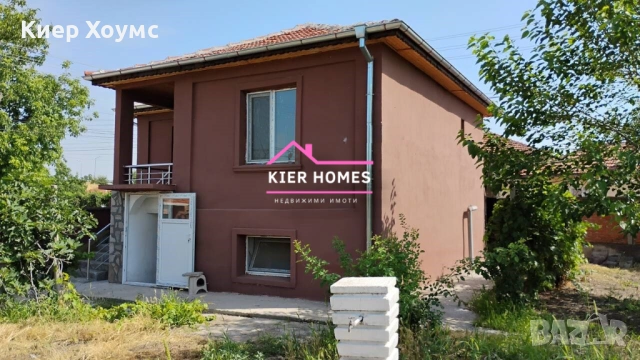 Двуетажна къща в село Поповица,общ.Садово,обл.Пловдив, снимка 3 - Къщи - 53986310