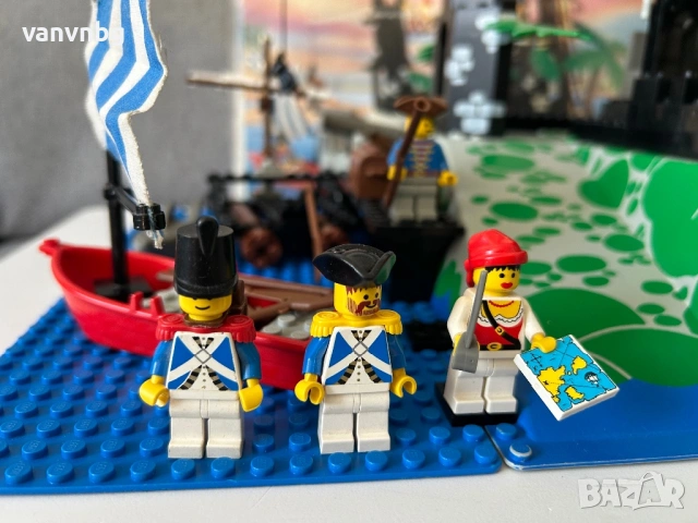 Lego Pirates 6273 Rock Island Refuge, снимка 2 - Конструктори - 54351696