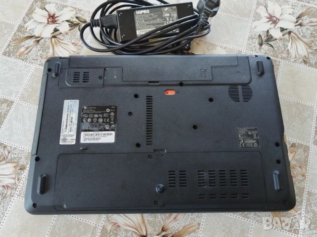 Лаптоп Gateway NV57H13u, снимка 3 - Лаптопи за дома - 54807008