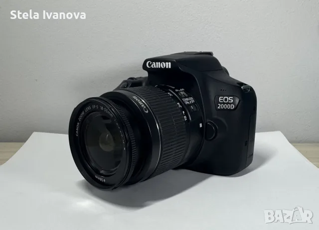 Фотоапарат Canon 2000D