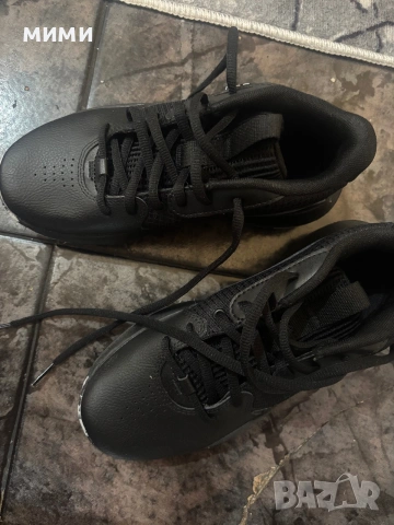 Маратонки under armour, снимка 2 - Детски маратонки - 55268235
