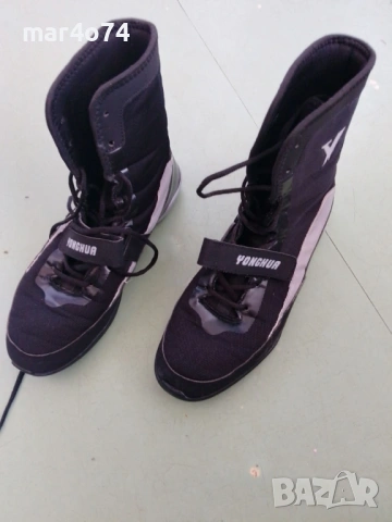 Продавам малко използвани обувки за бокс - 47 номер, снимка 2 - Маратонки - 53983468