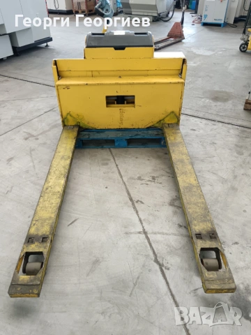 Електрическа количка / повдигач Hyster 3000 kg, снимка 3 - Подемници - 54412445