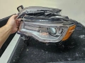 Ляв фар за Jeep Grand Cherokee Wk2, снимка 3