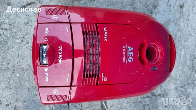 Прахусмукачка AEG-1700W, снимка 10 - Прахосмукачки - 54825096