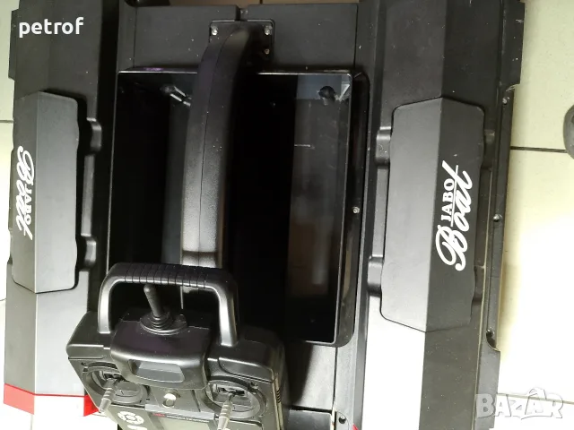 Лодка за захранка с GPS и Сонар JABO-5CG, снимка 10 - Стръв и захранки - 55314082