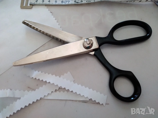 Немска къдрава ножица DOVO