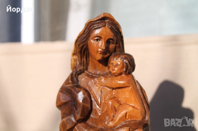 Дървена фигура  Мадона с Младенеца , снимка 2 - Антикварни и старинни предмети - 54149802