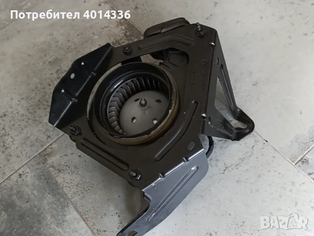 Peugeot 3008 вентилатор за охлаждане на батерия Hybrid Battery Cooler Blower Motor от групата PSA., снимка 3 - Аксесоари и консумативи - 55458583