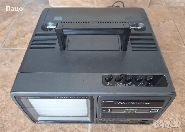Vintage/Цветен телевизионен монитор касета 2-лентов радиоприемник TC 9050 A, снимка 10 - Телевизори - 55646118