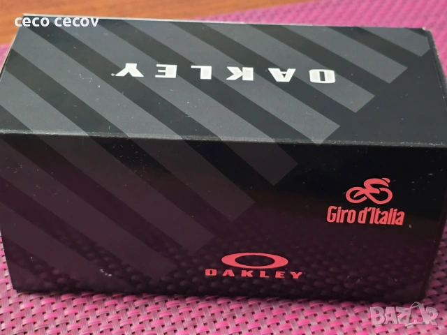 Oakley Sphaera Slash Giro D'Italia giro grey smoke/prizm road, снимка 9 - Слънчеви и диоптрични очила - 55244438