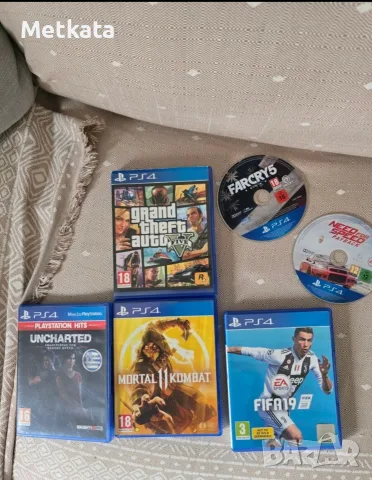 Playstation 4 Slim 1TB , снимка 2 - PlayStation конзоли - 55504959