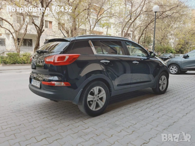 Kia Sportage 1.6GDI, снимка 4 - Автомобили и джипове - 54195304
