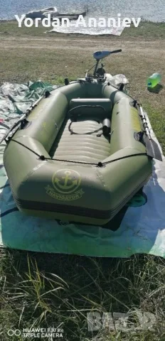Продавам надуваема лодка Navigator II 