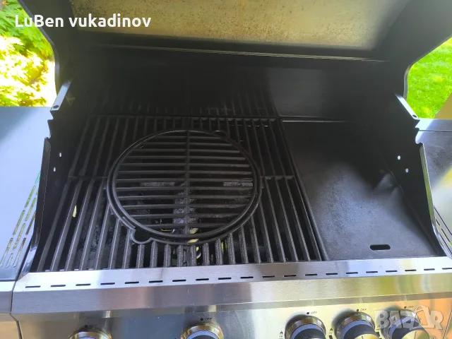 голямо газово барбекю , снимка 3 - Барбекюта - 55422440