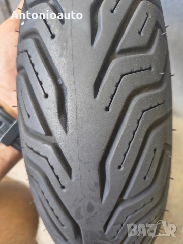 120 70 12 Michelin City Grip 2 гума скутер moto гуми, снимка 4 - Гуми и джанти - 55174489