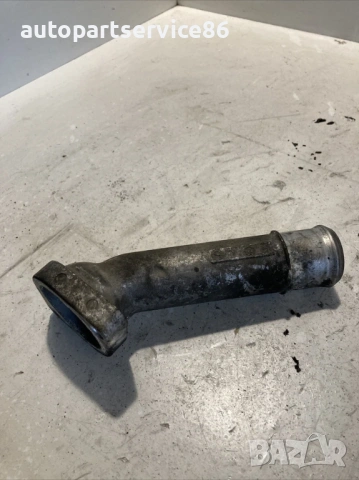 Тръба за охлаждаща течност за Subaru Outback 2.0 Дизел (2010) , снимка 3 - Части - 54237618