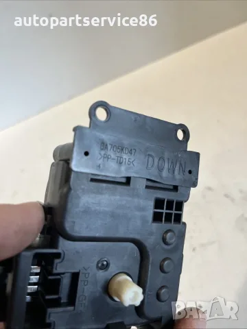 Мотор за актуатор на вътрешна отоплителна клапа за Mazda 3 2.2D (2015) GA705KD47 5423N OEM, снимка 3 - Части - 55569133