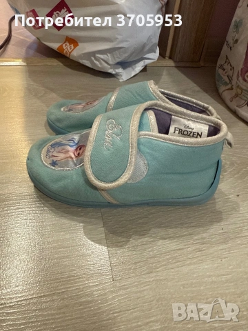 Подарявям пантофи за момиче, снимка 5 - Детски пантофи - 55244541