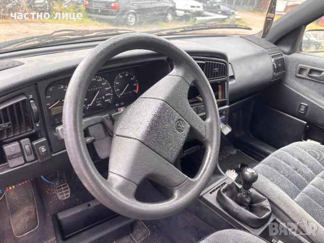 Passat бензин 1.8i, снимка 7 - Автомобили и джипове - 54551669