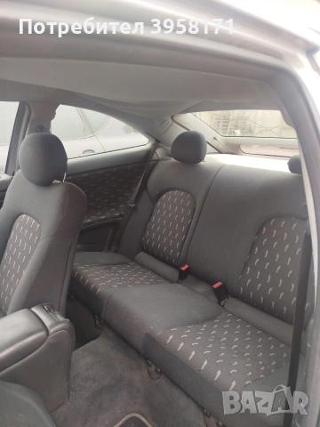 Продавам Mercedes C 220 Дизел 2001, снимка 9 - Автомобили и джипове - 54389465