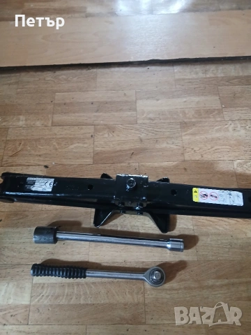 Оргинален крик за новите модили на фият дукато,ситроен джъмпер,пежо боксер, снимка 12 - Аксесоари и консумативи - 54064044