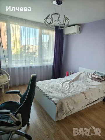 продава 4-стаен апартамент, снимка 5 - Апартаменти - 55698320