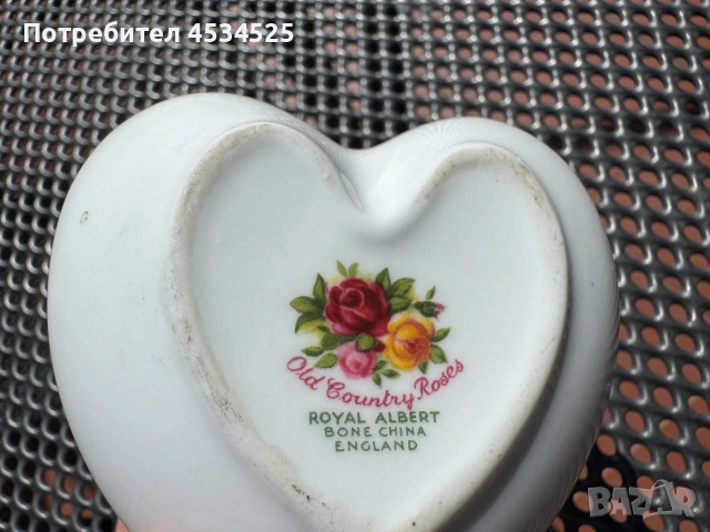 Порцеланова фигура със сърцевидна форма от Royal Albert, снимка 2 - Декорация за дома - 55222115