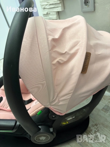 Столче за кола Chipolino Duo Smart i-Size + ISOFIX база, снимка 5 - Столчета за кола и колело - 55082243