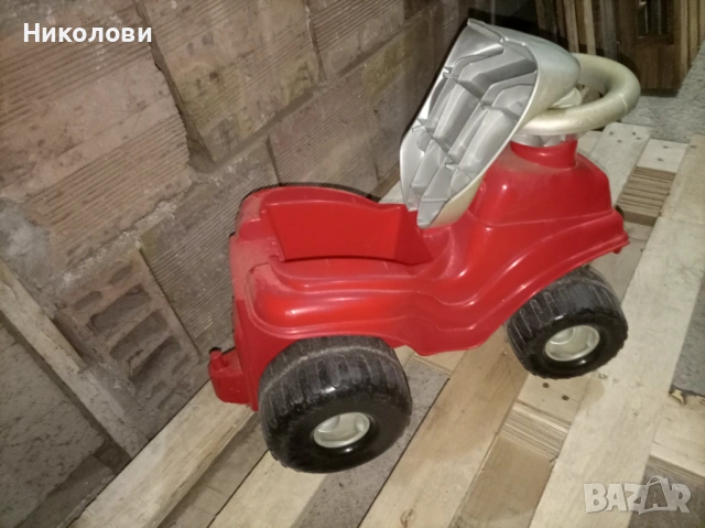 Камионче за бутане с крачета/ без педали , снимка 2 - Детски велосипеди, триколки и коли - 54014169