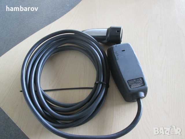 Оригинално мобилно зарядно за Tesla за 220V  13A/32A/7.4 KW, 6m, снимка 3 - Аксесоари и консумативи - 54184444