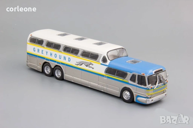 Greyhound Scenicruiser междуградски автобус - мащаб 1:72 на DeAgostini моделът е нов в блистер
