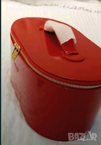 Нов несесер, куфар за гримове Kiko Milano, снимка 3 - Чанти - 54843454