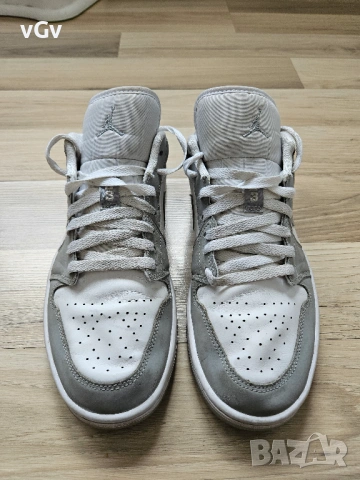 Мъжки кецове Air Jordan 1 Low Wolf Grey - 42, снимка 8 - Кецове - 54414182