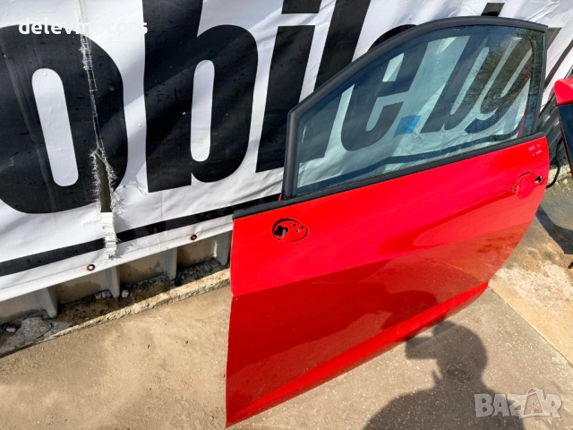Лява врата от Seat Ibiza (6J) 1.2i 70 кс., 5 ск., 114 000 км., 2013г., двигател CGPA, euro 5, Сеат И, снимка 3 - Части - 54258395
