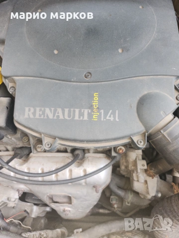 продавам Renault Clio 1,4 i Ноември 2002, Седан, Употребяван а