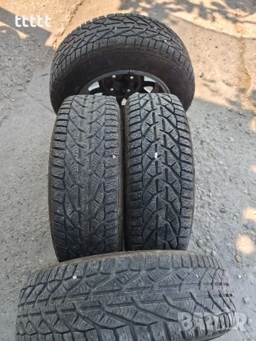 Джанти с гуми 15цола Nissan , снимка 9 - Гуми и джанти - 55320997