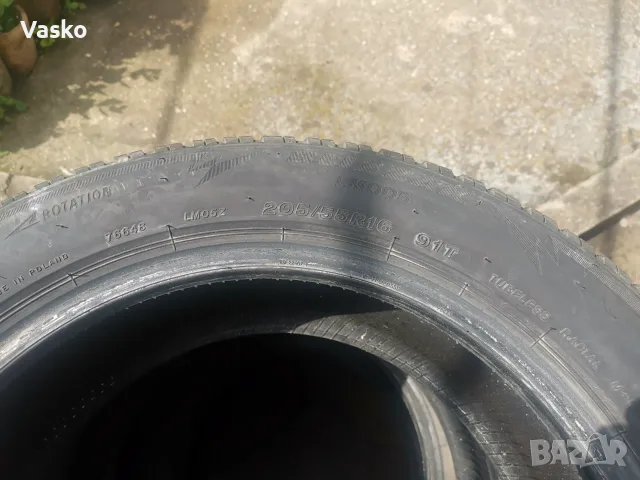 Зимни гуми 205/55 R16, снимка 2 - Гуми и джанти - 55587021