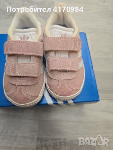 Adidas детски обувки от естествен велур №22 – розови, снимка 4 - Детски маратонки - 54801650