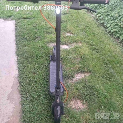 Електрическа тротинетка Ninebot , снимка 2 - Друга електроника - 54402456