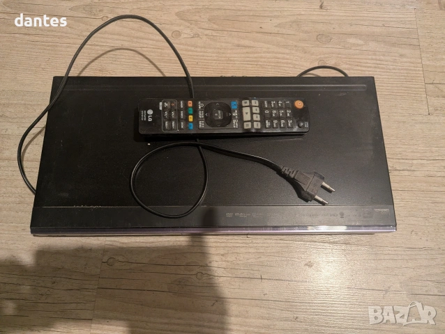 LG NETWORK BLU-RAY DISC/DVD PLAYER MODEL NO.: BD560, снимка 3 - Плейъри, домашно кино, прожектори - 54335126