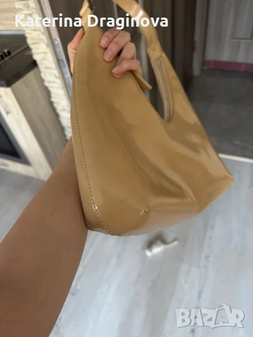 Чанта BY FAR Amber Чанта BY FAR Amber Чанта BY FAR Amber Чанта BY FAR Amber Чанта BY FAR Amber Чанта, снимка 9 - Чанти - 55056142
