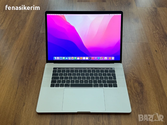 15.4' Core i7 Apple MacBook Pro Late 2016 Silver TouchBar 16GB RAM/512GB SSD/Radeon Pro 455/Бат 5ч