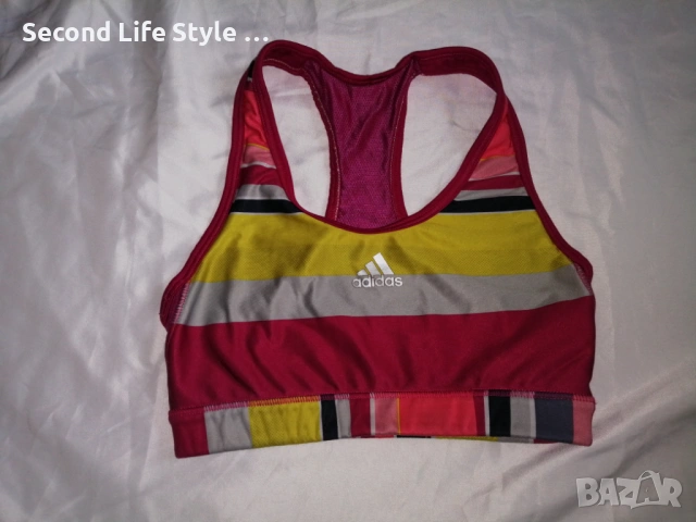 Adidas techfit оригинално дамско спортно бюстие р-р XXS-XS, снимка 2 - Корсети, бюстиета, топове - 54044844
