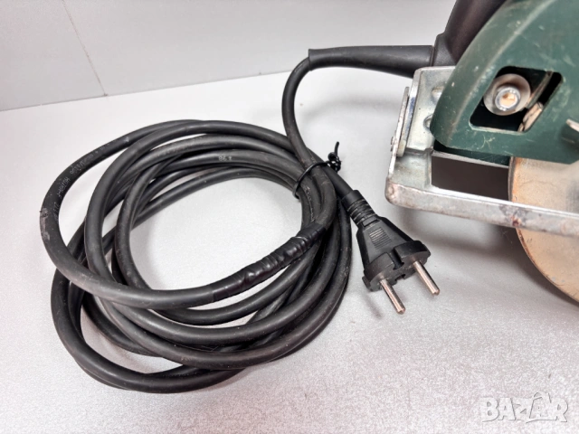 Ръчен циркуляр Metabo KS 54 /1010W/, снимка 3 - Триони и циркуляри - 54376266