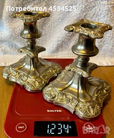  Английски посребрени свещници – Rococo Revival 📅 ок. 1900–1920 г. | Комплект от 2 бр., снимка 6 - Антикварни и старинни предмети - 54170875