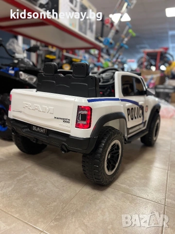 Акумулаторна джипка Dodge Ram, снимка 5 - Детски велосипеди, триколки и коли - 55050847